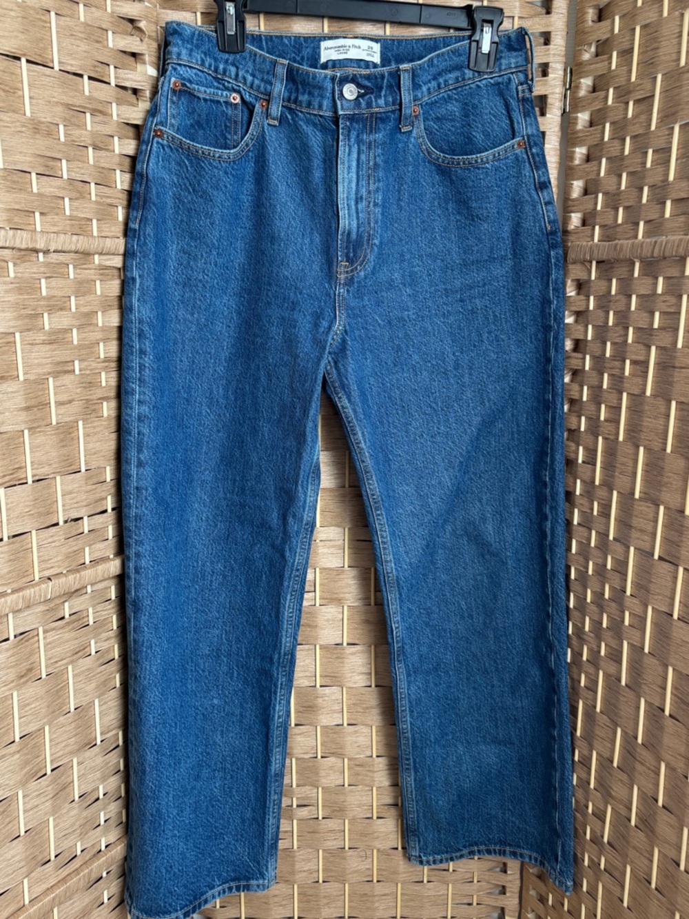 Abercrombie & Fitch Like New High Rise Loose jeans